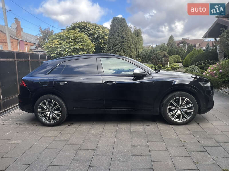 Внедорожник / Кроссовер Audi SQ8 2020 в Бердичеве
