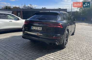 Позашляховик / Кросовер Audi SQ8 2021 в 