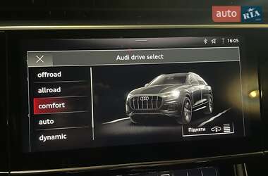 Позашляховик / Кросовер Audi SQ8 2021 в 