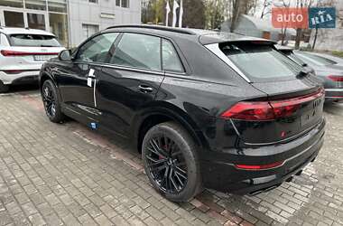 Внедорожник / Кроссовер Audi SQ8 2025 в  фото 4 Внедорожник / Кроссовер Audi SQ8 2025 в