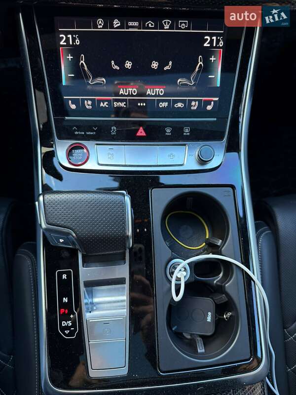 Позашляховик / Кросовер Audi SQ8 2022 в Львові фото 12 Позашляховик / Кросовер Audi SQ8 2022 в Львові