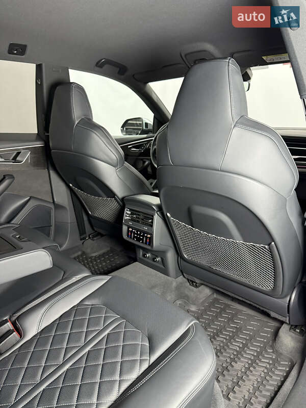 Позашляховик / Кросовер Audi SQ8 2021 в Одесі