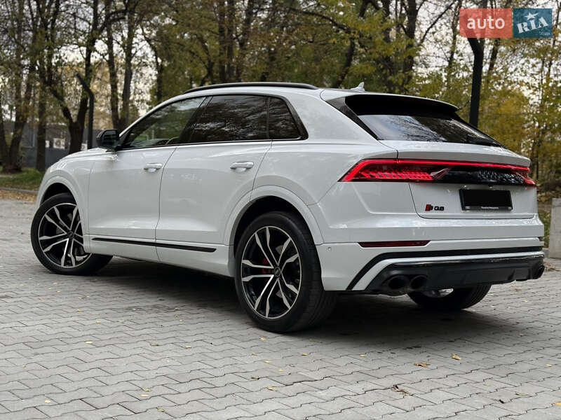 Внедорожник / Кроссовер Audi SQ8 2021 в Тернополе