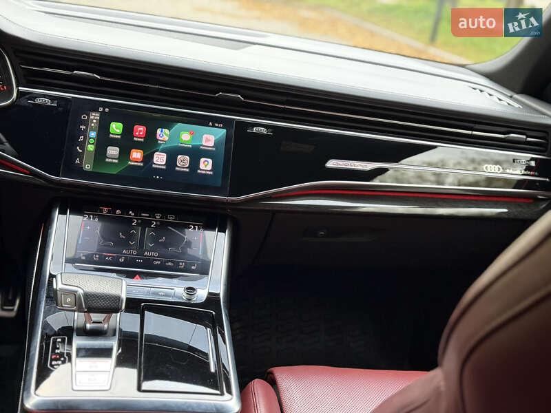 Внедорожник / Кроссовер Audi SQ8 2021 в Тернополе