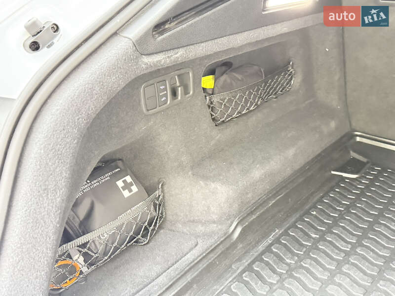 Внедорожник / Кроссовер Audi SQ8 2021 в Тернополе