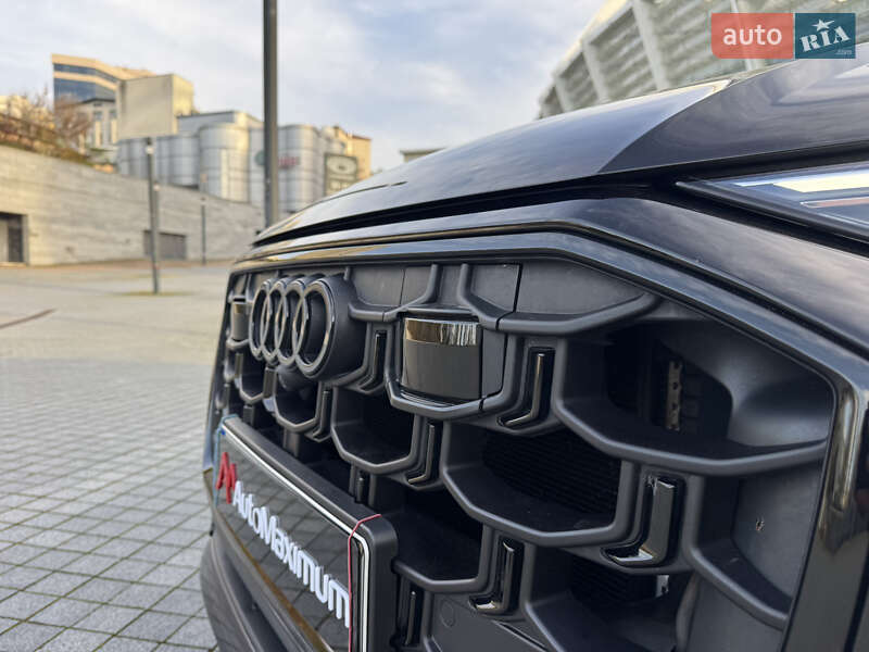 Позашляховик / Кросовер Audi SQ8 2023 в Києві фото 10 Позашляховик / Кросовер Audi SQ8 2023 в Києві