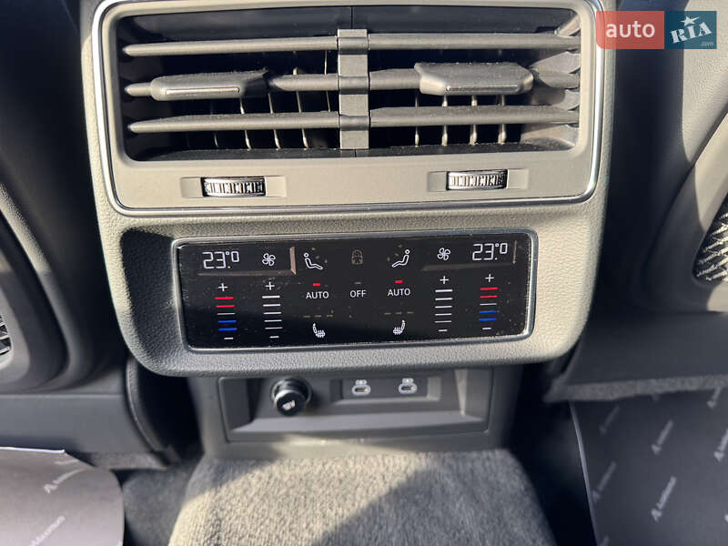 Позашляховик / Кросовер Audi SQ8 2023 в Києві фото 26 Позашляховик / Кросовер Audi SQ8 2023 в Києві