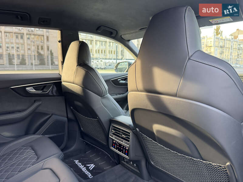 Позашляховик / Кросовер Audi SQ8 2023 в Києві фото 31 Позашляховик / Кросовер Audi SQ8 2023 в Києві