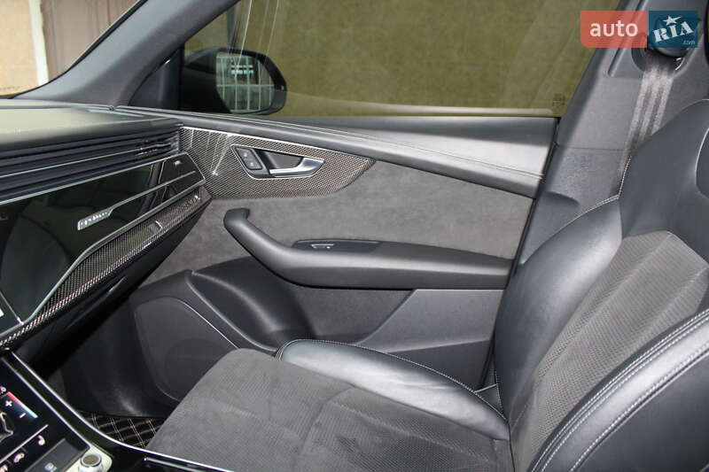 Внедорожник / Кроссовер Audi SQ8 2020 в Трускавце