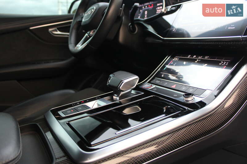 Внедорожник / Кроссовер Audi SQ8 2020 в Трускавце