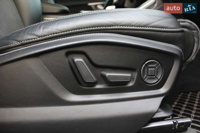 Внедорожник / Кроссовер Audi SQ8 2020 в Трускавце