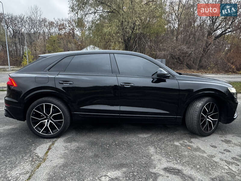 Позашляховик / Кросовер Audi SQ8 2021 в Дніпрі фото 11 Позашляховик / Кросовер Audi SQ8 2021 в Дніпрі