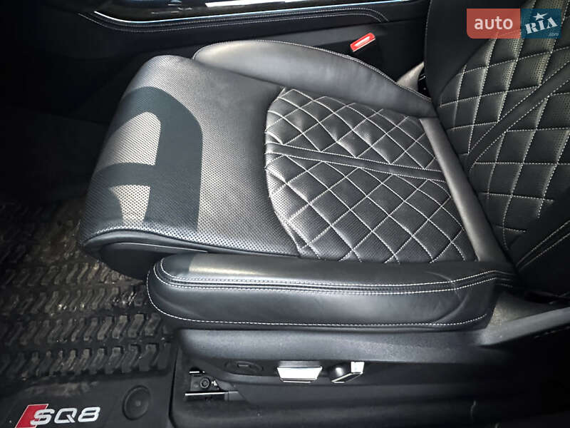 Позашляховик / Кросовер Audi SQ8 2021 в Дніпрі фото 31 Позашляховик / Кросовер Audi SQ8 2021 в Дніпрі