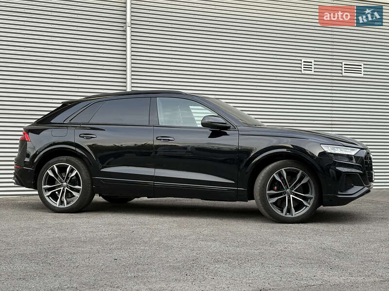 Позашляховик / Кросовер Audi SQ8 2019 в Рівному фото 11 Позашляховик / Кросовер Audi SQ8 2019 в Рівному