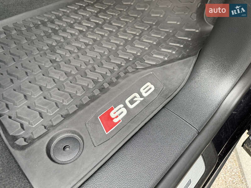 Позашляховик / Кросовер Audi SQ8 2019 в Рівному фото 33 Позашляховик / Кросовер Audi SQ8 2019 в Рівному