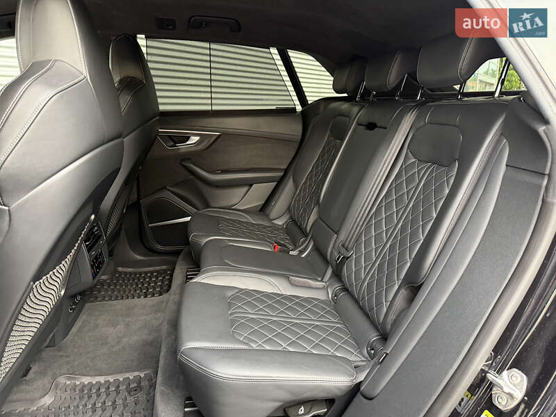 Позашляховик / Кросовер Audi SQ8 2019 в Рівному фото 108 Позашляховик / Кросовер Audi SQ8 2019 в Рівному