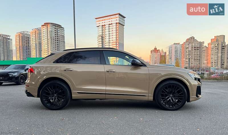 Позашляховик / Кросовер Audi SQ8 2024 в Києві