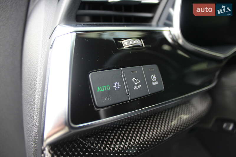 Внедорожник / Кроссовер Audi SQ8 2020 в Трускавце