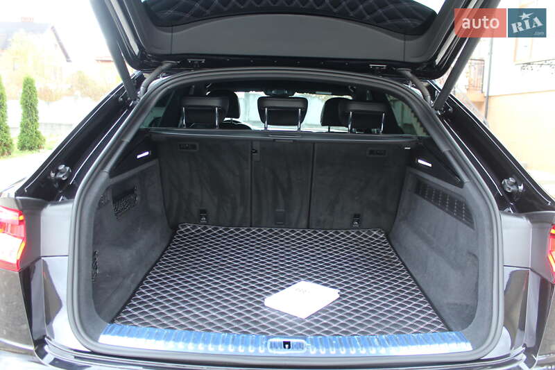 Внедорожник / Кроссовер Audi SQ8 2020 в Трускавце