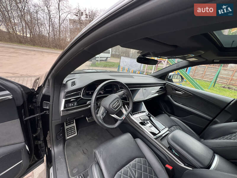 Внедорожник / Кроссовер Audi SQ8 2020 в Бердичеве фото 29 Внедорожник / Кроссовер Audi SQ8 2020 в Бердичеве