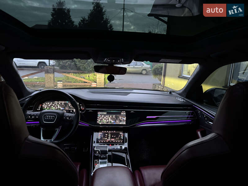 Внедорожник / Кроссовер Audi SQ8 2020 в Киеве