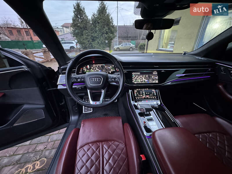 Внедорожник / Кроссовер Audi SQ8 2020 в Киеве