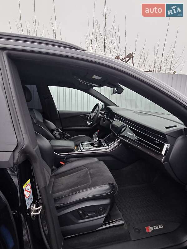 Внедорожник / Кроссовер Audi SQ8 2020 в Полтаве
