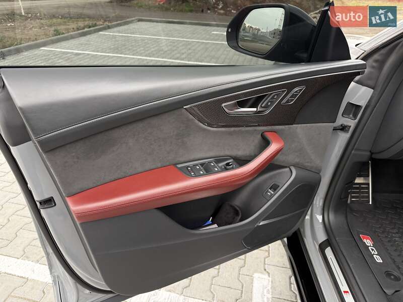 Внедорожник / Кроссовер Audi SQ8 2020 в Киеве фото 16 Внедорожник / Кроссовер Audi SQ8 2020 в Киеве