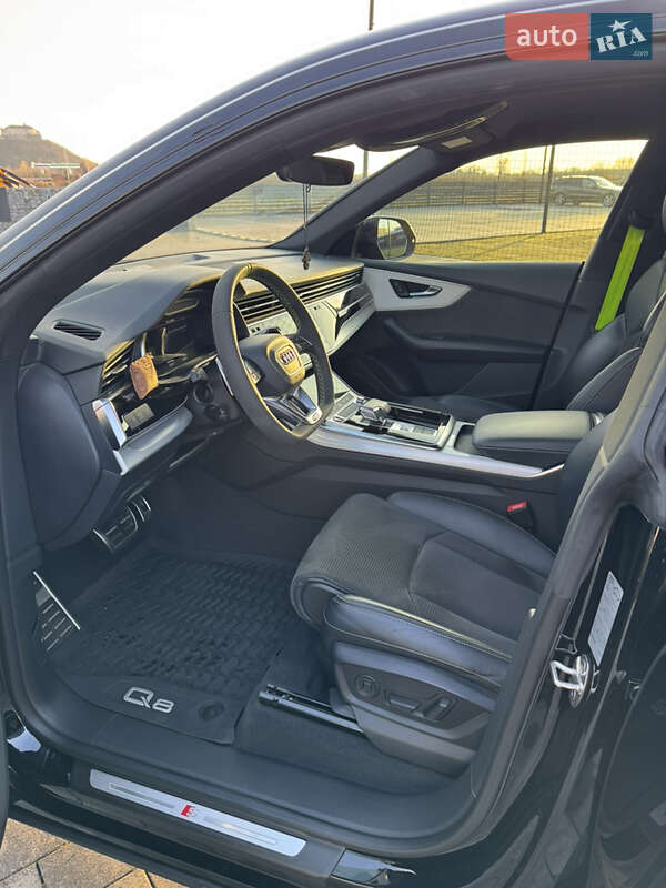 Внедорожник / Кроссовер Audi SQ8 2021 в Мукачево