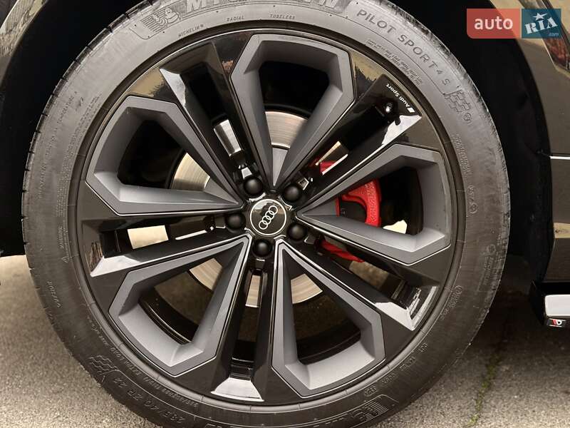 Внедорожник / Кроссовер Audi SQ8 2023 в Одессе