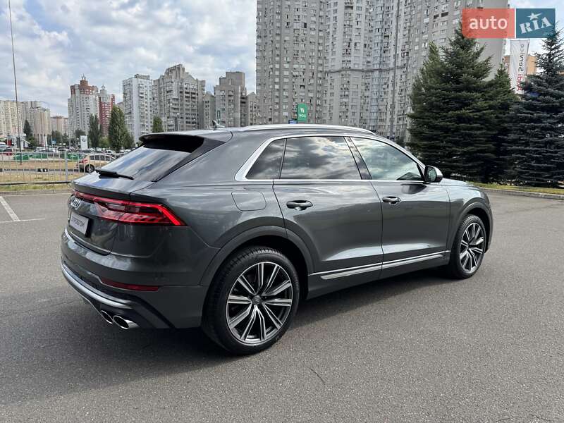 Позашляховик / Кросовер Audi SQ8 2020 в Києві фото 11 Позашляховик / Кросовер Audi SQ8 2020 в Києві