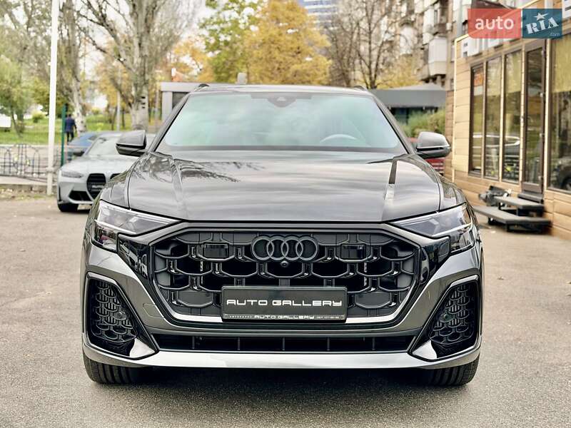 Внедорожник / Кроссовер Audi SQ8 2025 в Киеве