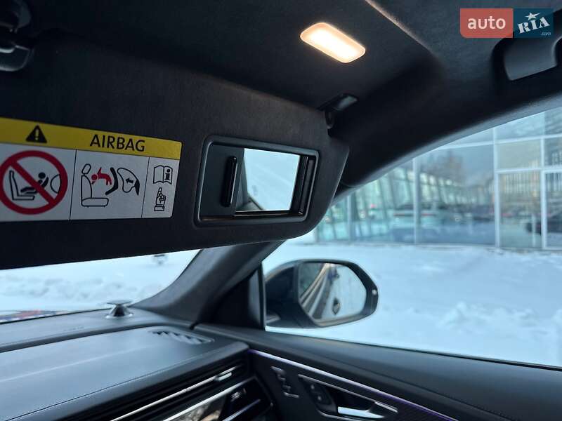 Внедорожник / Кроссовер Audi SQ8 2024 в Киеве