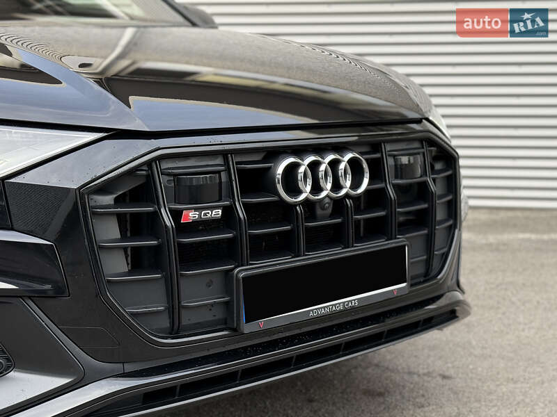 Внедорожник / Кроссовер Audi SQ8 2019 в Ровно