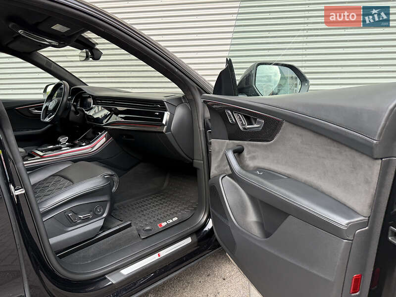 Внедорожник / Кроссовер Audi SQ8 2019 в Ровно