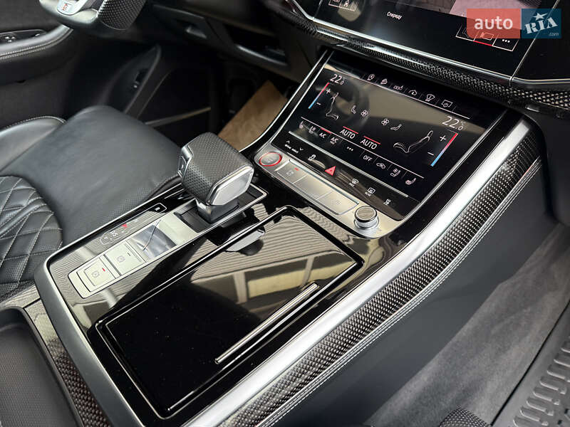 Внедорожник / Кроссовер Audi SQ8 2019 в Ровно
