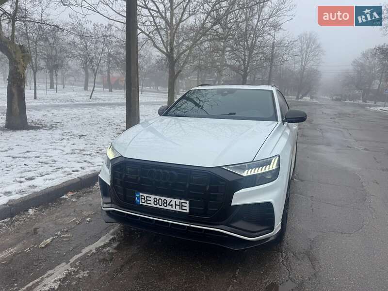 Внедорожник / Кроссовер Audi SQ8 2020 в Николаеве