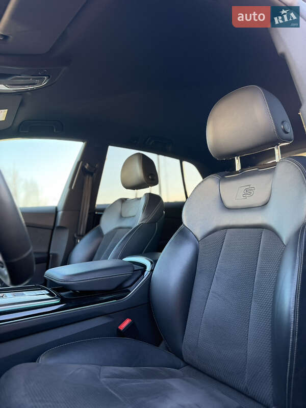 Позашляховик / Кросовер Audi SQ8 2021 в Кривому Розі фото 26 Позашляховик / Кросовер Audi SQ8 2021 в Кривому Розі