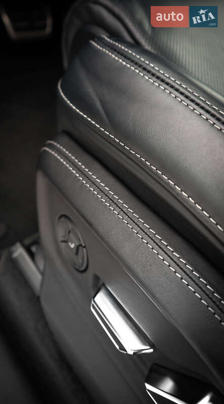 Внедорожник / Кроссовер Audi SQ8 2021 в Киеве фото 13 Внедорожник / Кроссовер Audi SQ8 2021 в Киеве
