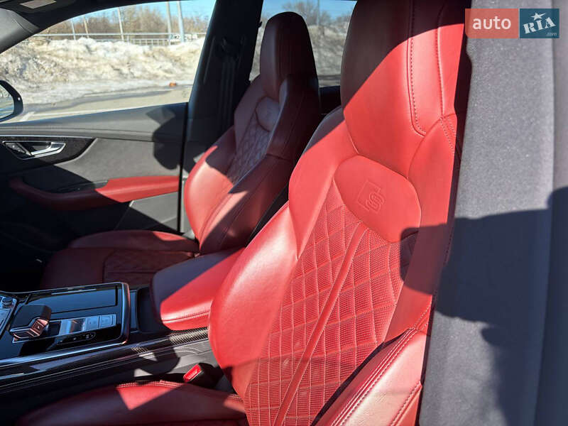 Внедорожник / Кроссовер Audi SQ8 2023 в Киеве