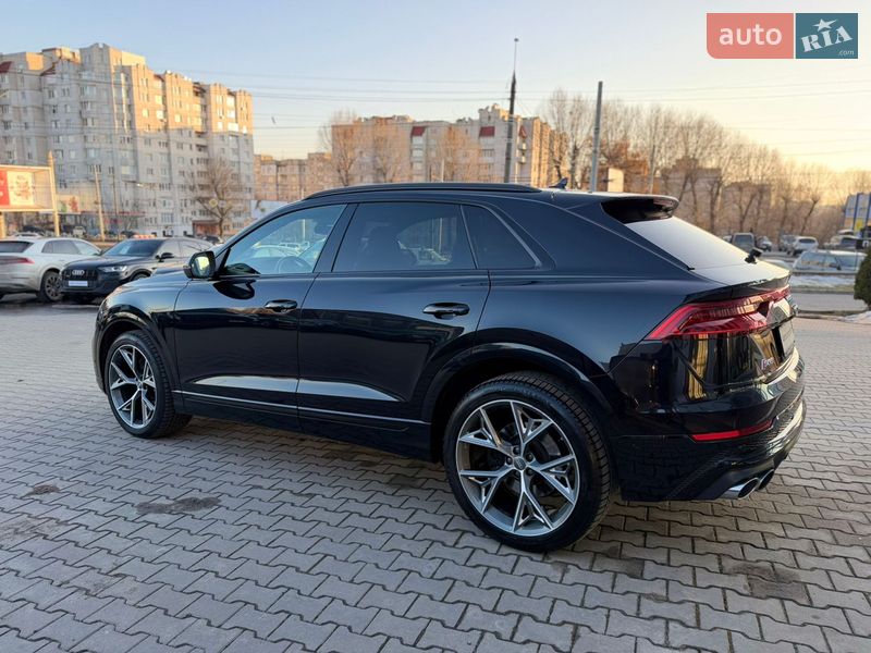 Внедорожник / Кроссовер Audi SQ8 2019 в Хмельницком