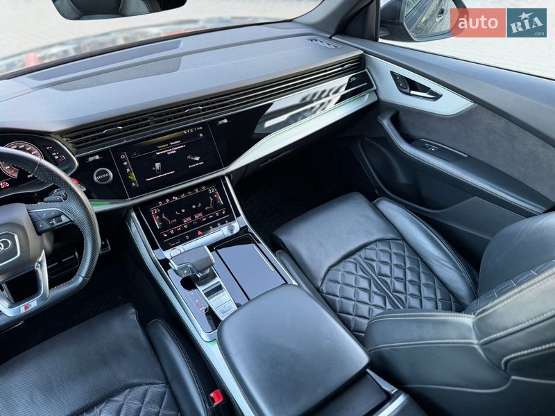 Внедорожник / Кроссовер Audi SQ8 2019 в Хмельницком