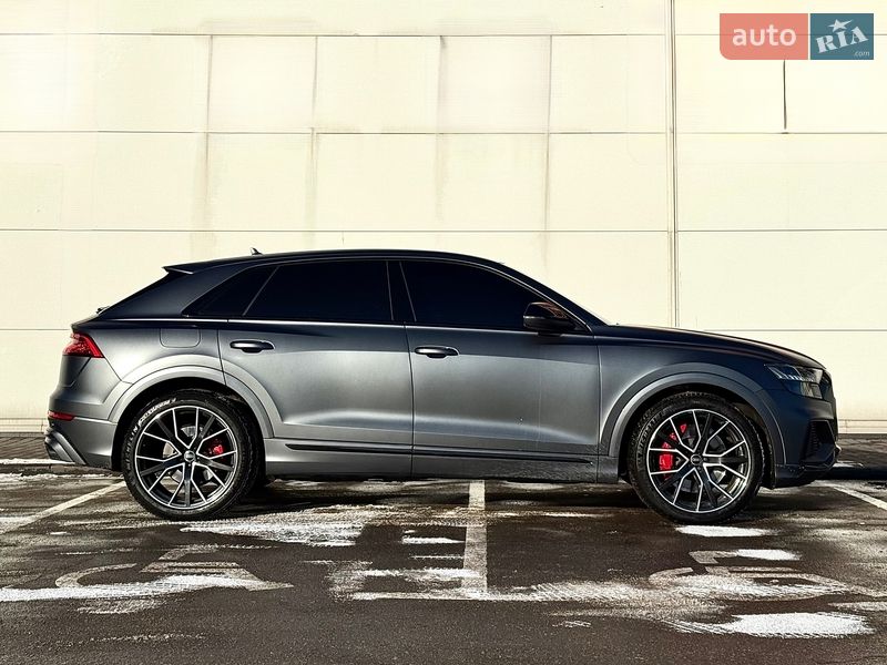 Позашляховик / Кросовер Audi SQ8 2021 в Києві