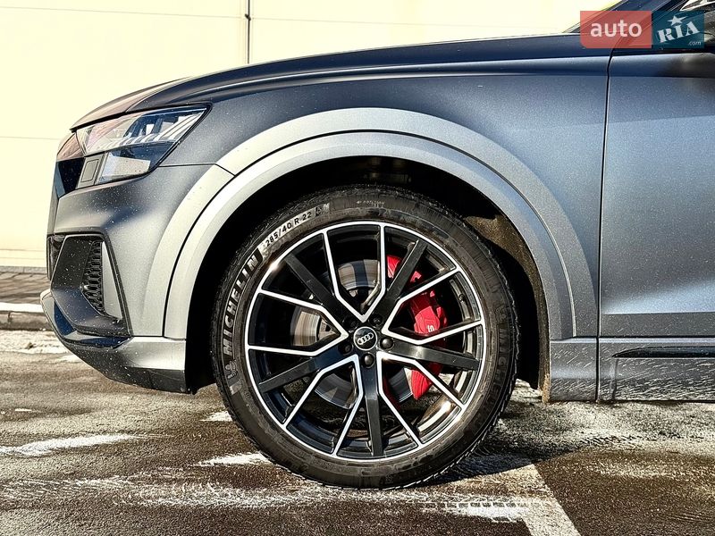 Позашляховик / Кросовер Audi SQ8 2021 в Києві