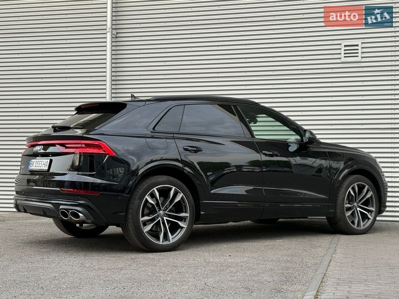 Внедорожник / Кроссовер Audi SQ8 2019 в Ровно