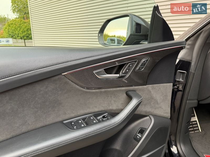 Внедорожник / Кроссовер Audi SQ8 2019 в Ровно