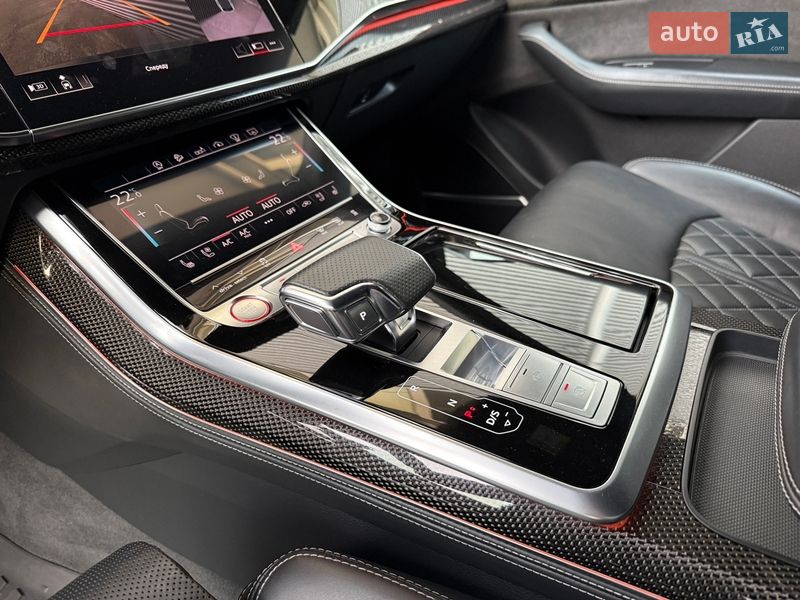 Внедорожник / Кроссовер Audi SQ8 2019 в Ровно