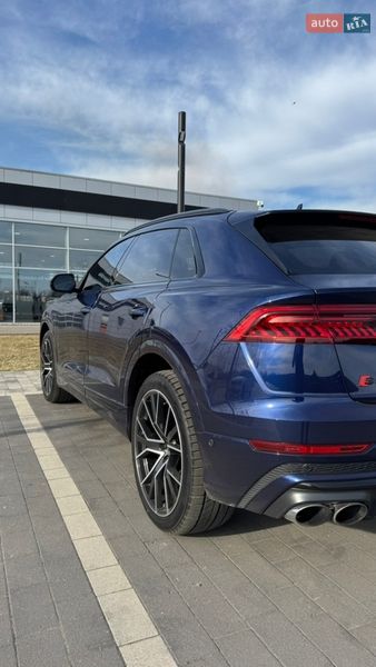 Внедорожник / Кроссовер Audi SQ8 2021 в Мукачево