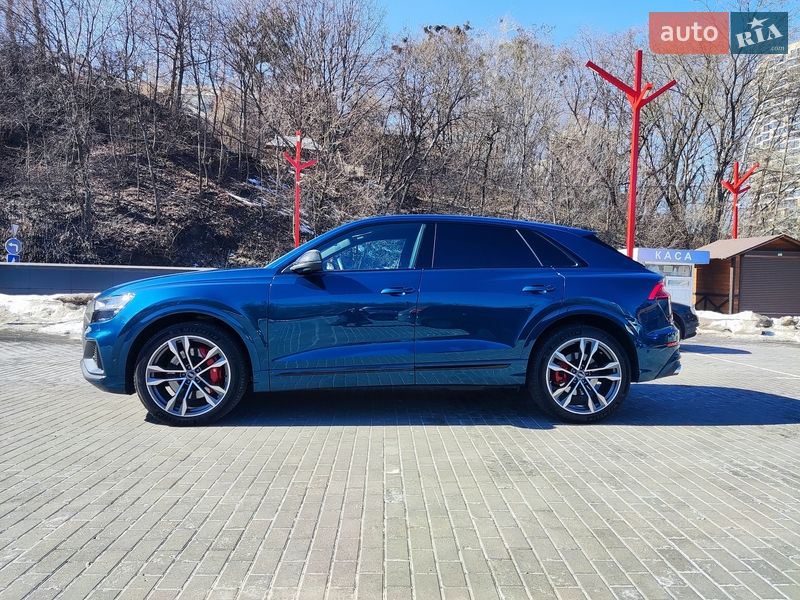 Позашляховик / Кросовер Audi SQ8 2021 в Києві