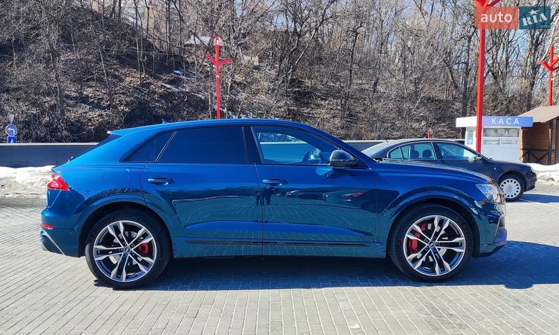 Позашляховик / Кросовер Audi SQ8 2021 в Києві